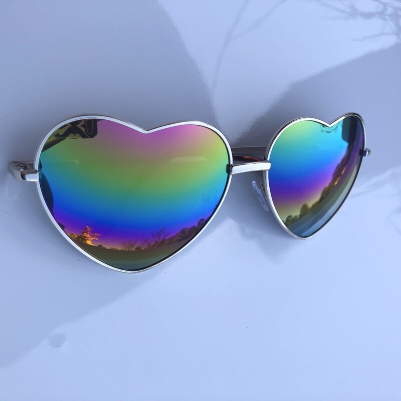 Heart Sunnies