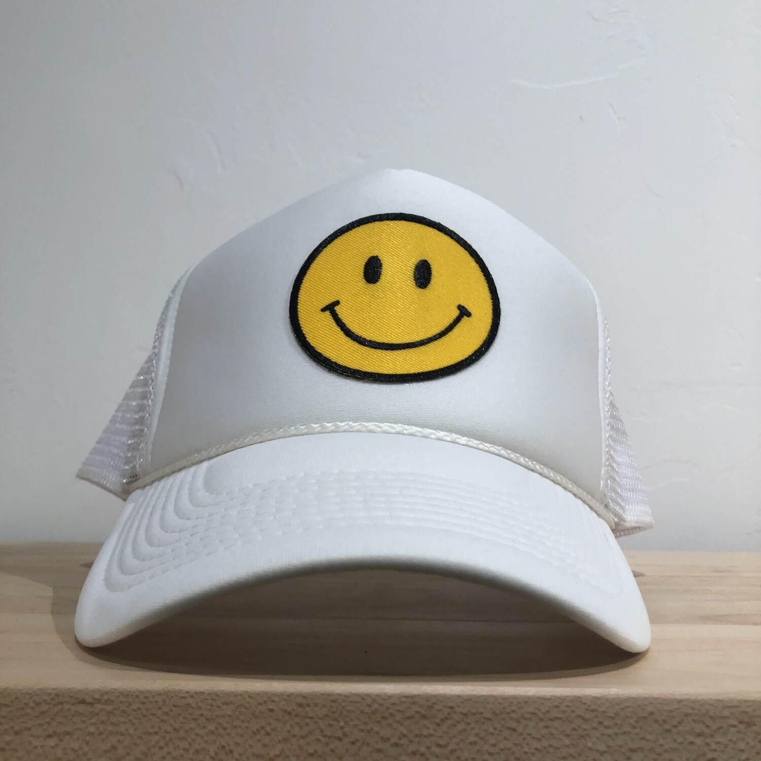 Smile Hat-Wht