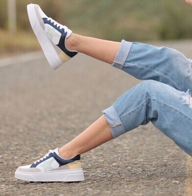 Aria Sneaker-Blue