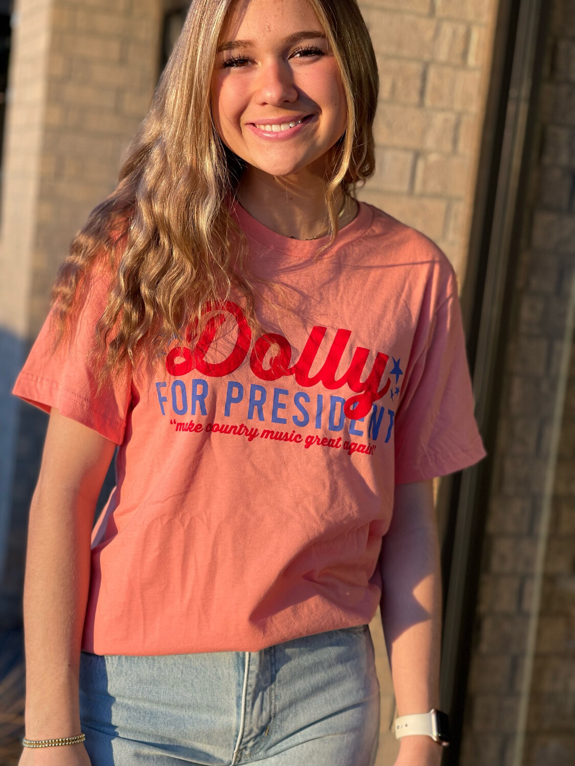 Dolly For Pres-Coral