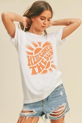 Here Comes The Sun Tee-Wht