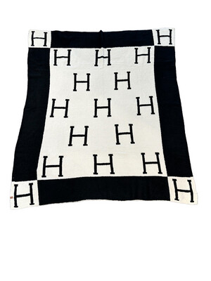 H Blanket-Blk