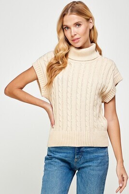 Cable Knit Sleeveless Sweater-Cream