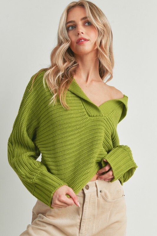 Drama Collar Sweater-Green