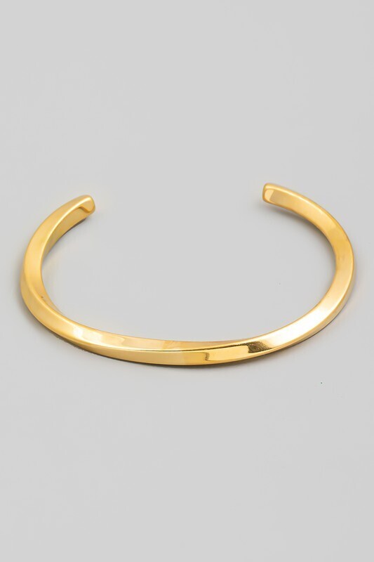 Angle Cut Cuff