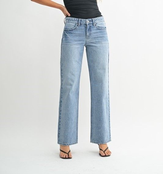 Light Low Rise Str8 Leg Jean