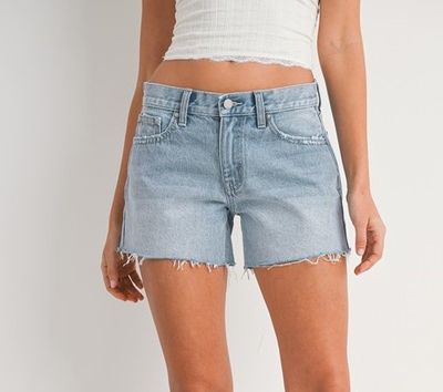 Low Rise Relaxed Short