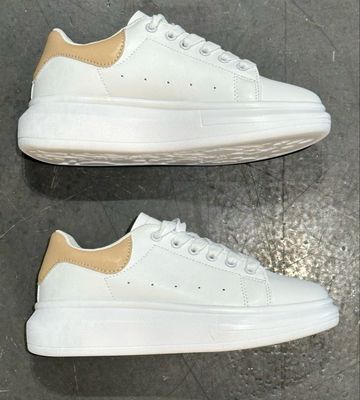 Queenie Sneaker-Beige