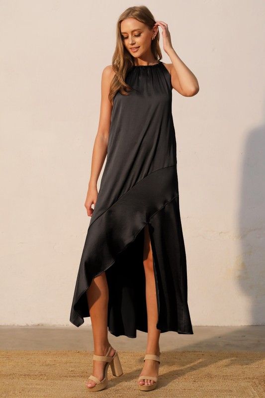 Chloe Flowy Ruffle Maxi-Blk