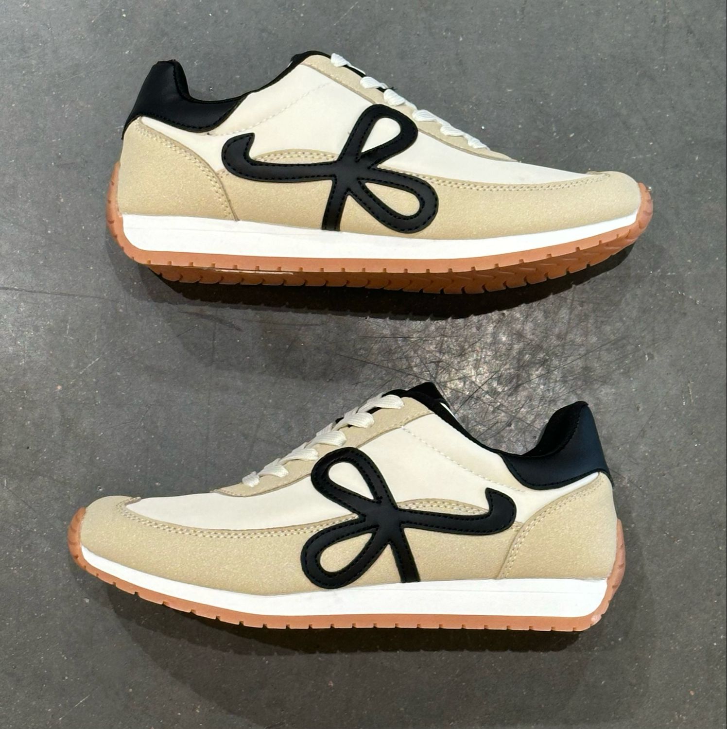 Veronica Sneaker-Taupe