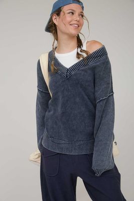 Washed Up V Neck Sweater-Navy