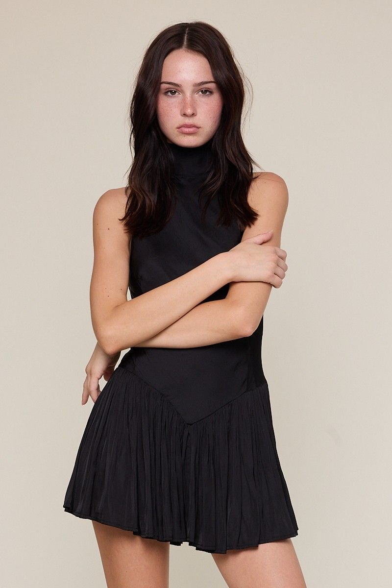 Mock Neck Silky Mini-Blk