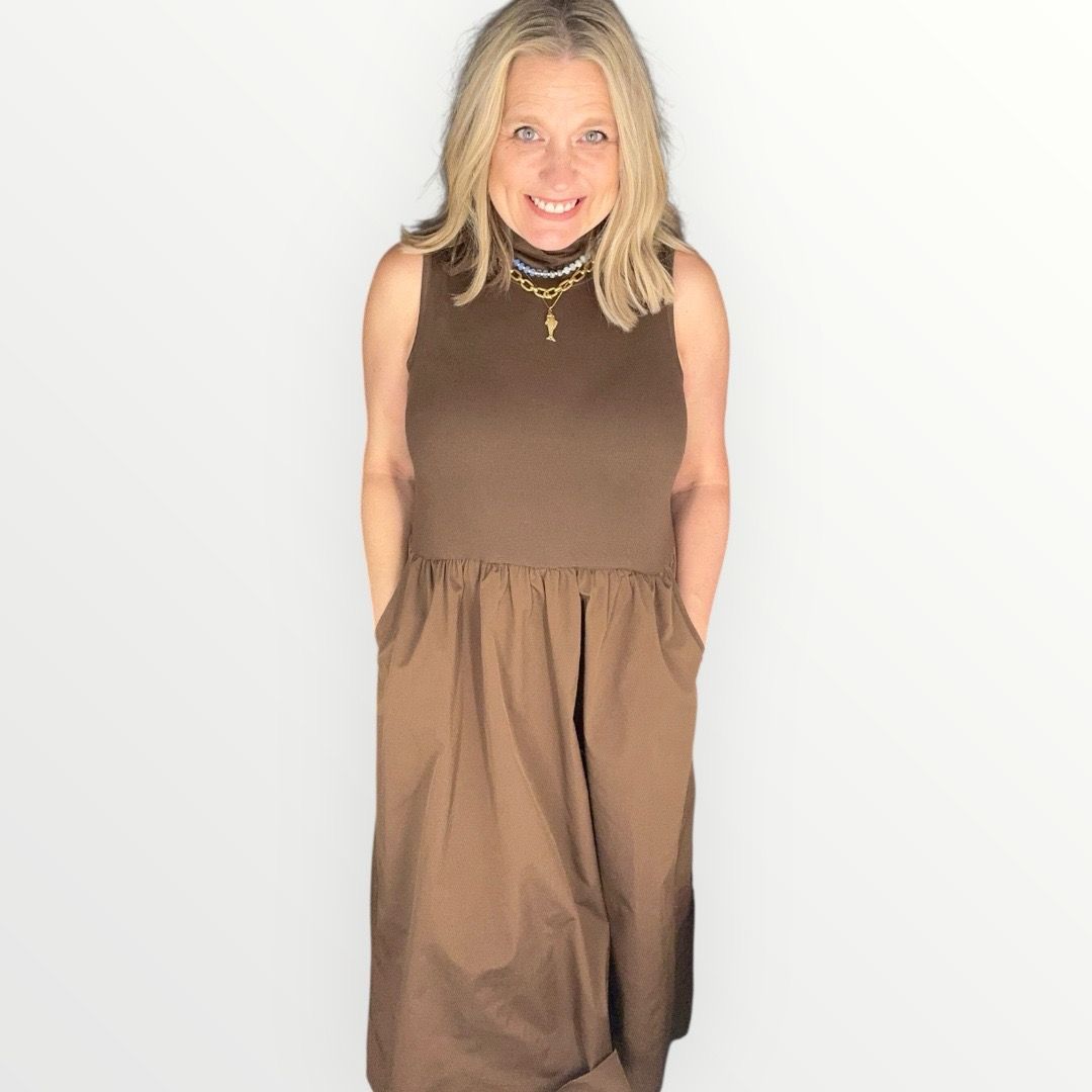 Return Of The Mock Dress-Choc