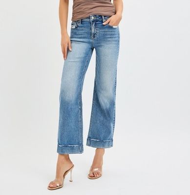 Maddie Midrise Crop Straight