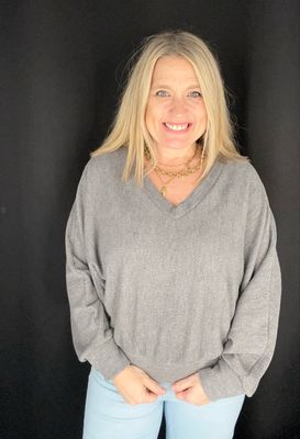 Shannon V Neck-Grey