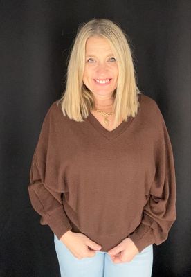 Shannon V Neck-Brown