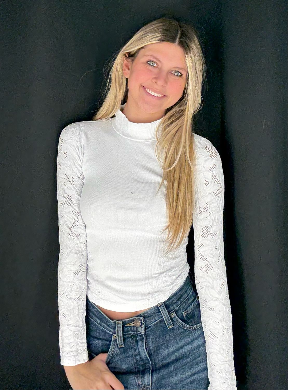 Lace Sleeve Mock Neck-Wht