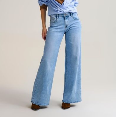 Lt Blue Wide Leg Jean