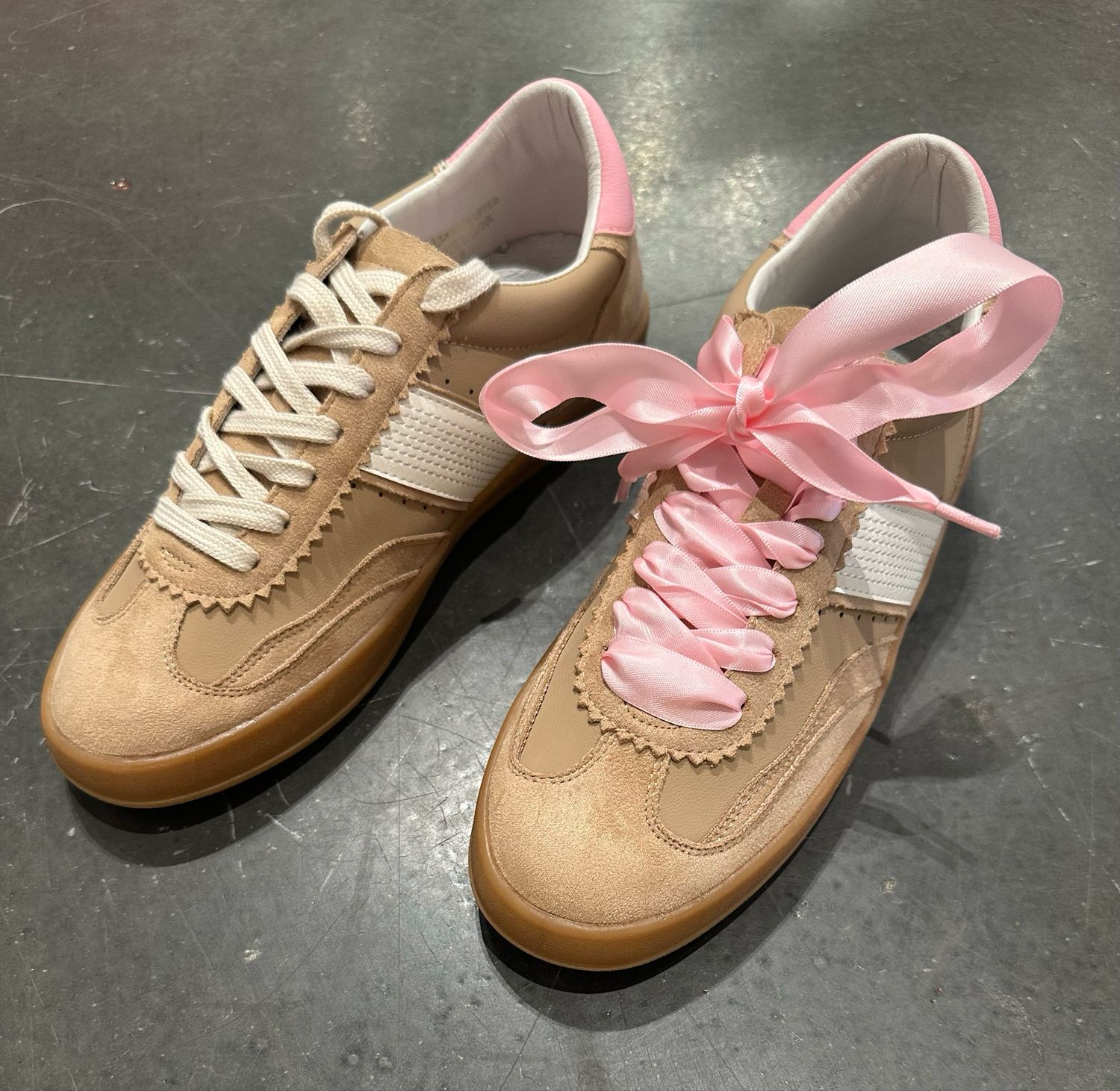 Dixie Sneakers-Tan