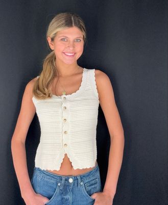 Scallop Sweater Vest-Oat