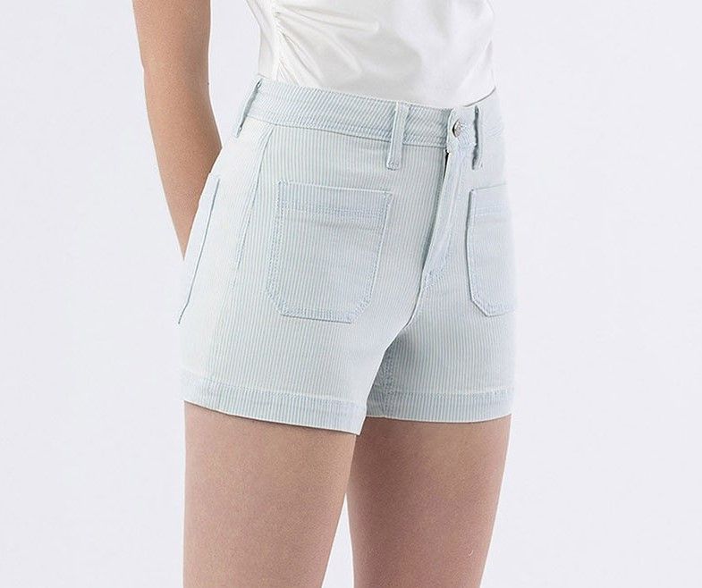 Attract Stripe Short