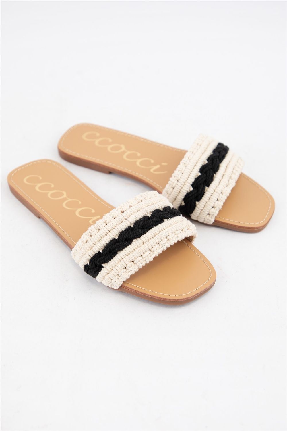 Salma Crochet Slide