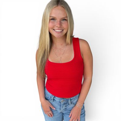 Textured Scoop Tank-Red