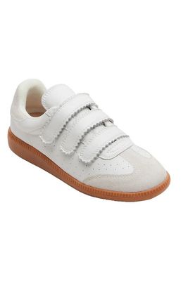 Blaize Sneaker-White