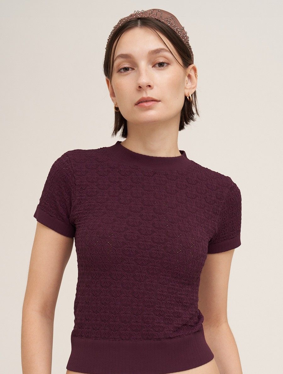 Eyelet Crew-Maroon
