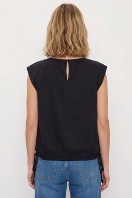 Darla Lace Top-Blk