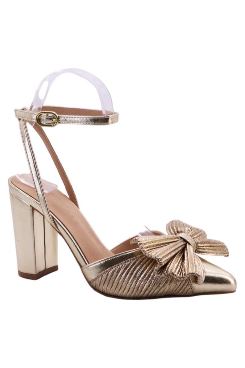 Foxy Golden Heel
