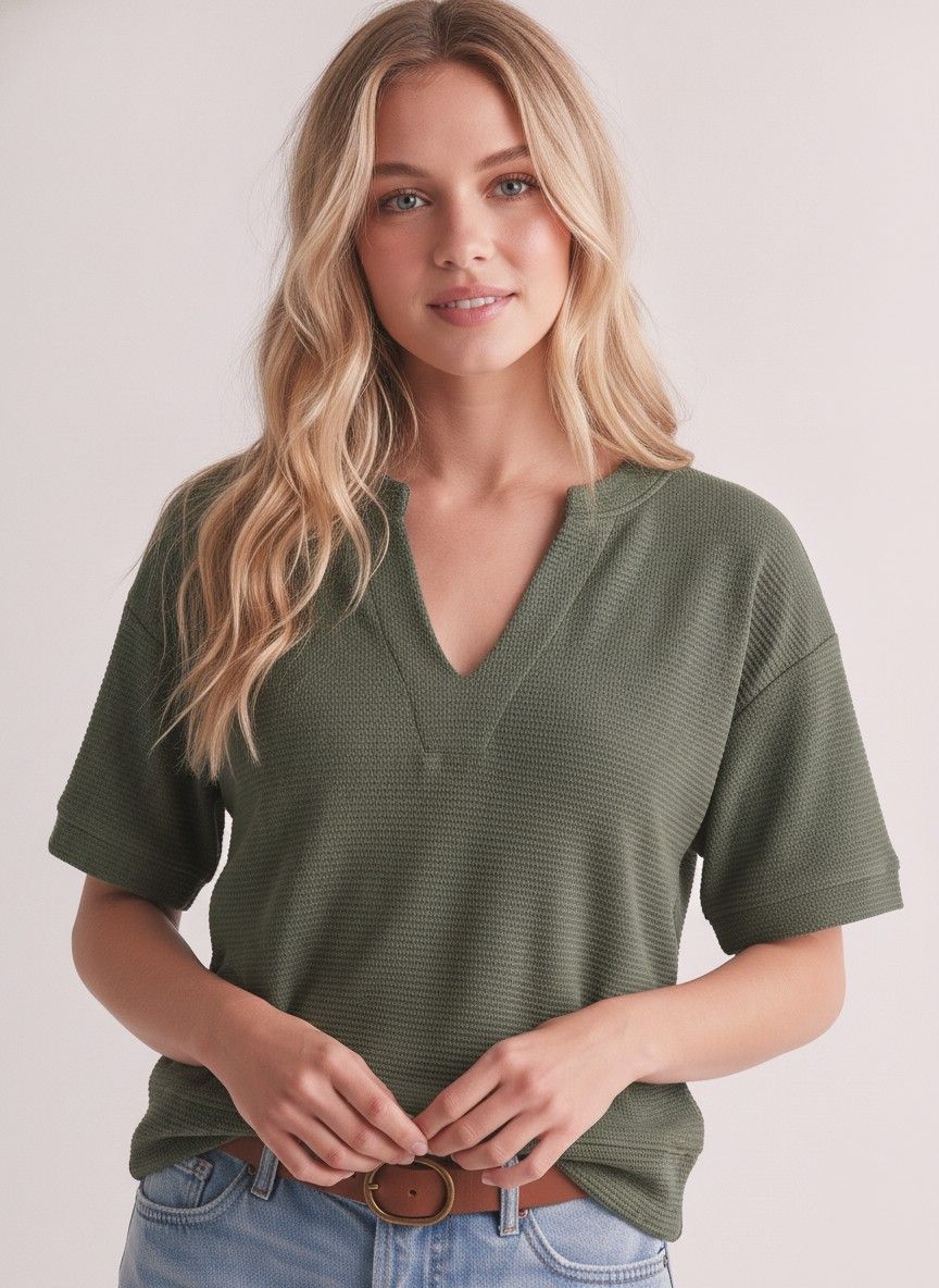 Cloudy Knit Top-Olive