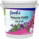 Jacks Petunia Feed Fertilizer (4 lb) $31.99