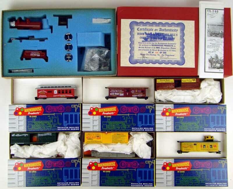 MRRHQ Collectible Roundhouse Bison Bob&#39;s Far West &amp; Billabong Bill&#39;s Outback Combined Wild West Show Collection HO Scale