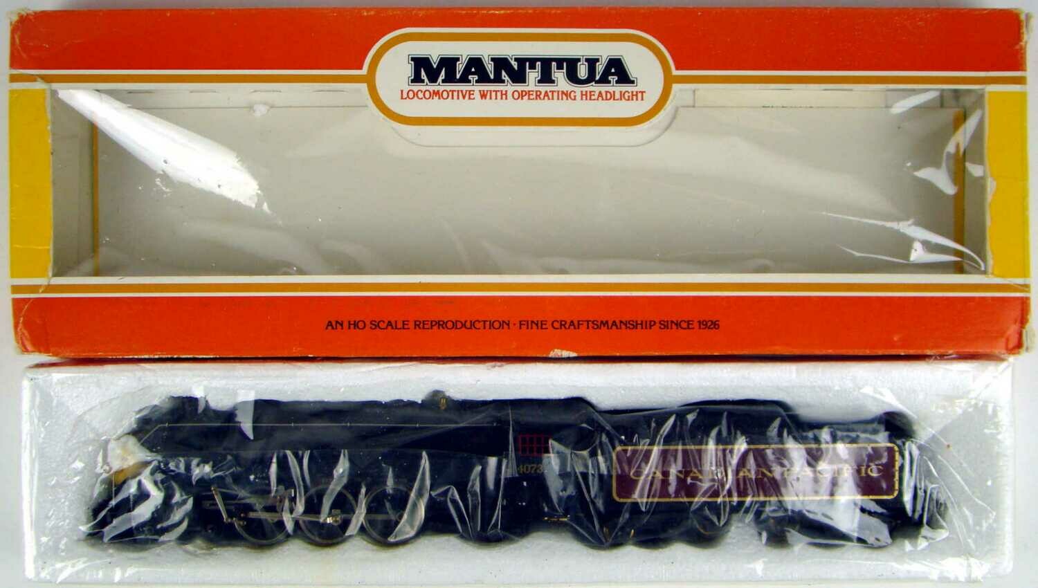 Mantua 311-80 Canadian Pacific 4-6-2 Pacific Locomotive HO Scale