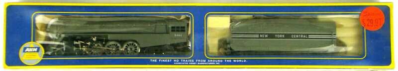 FACTORY SEALED AHM 5095 NYC Streamlined J3a 4-6-4 Hudson Locomotive HO Scale