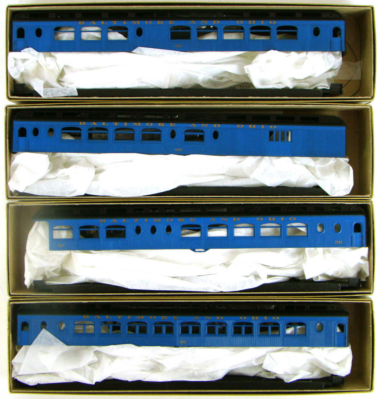 Roundhouse 60816-46 4-Coach B&amp;O 85&#39; Pullman Palace Kit Set HO Scale