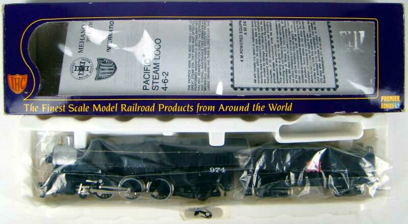 IHC Premier M9892 CRI&amp;P Class P-40 4-6-2 Pacific Locomotive #974 HO Scale