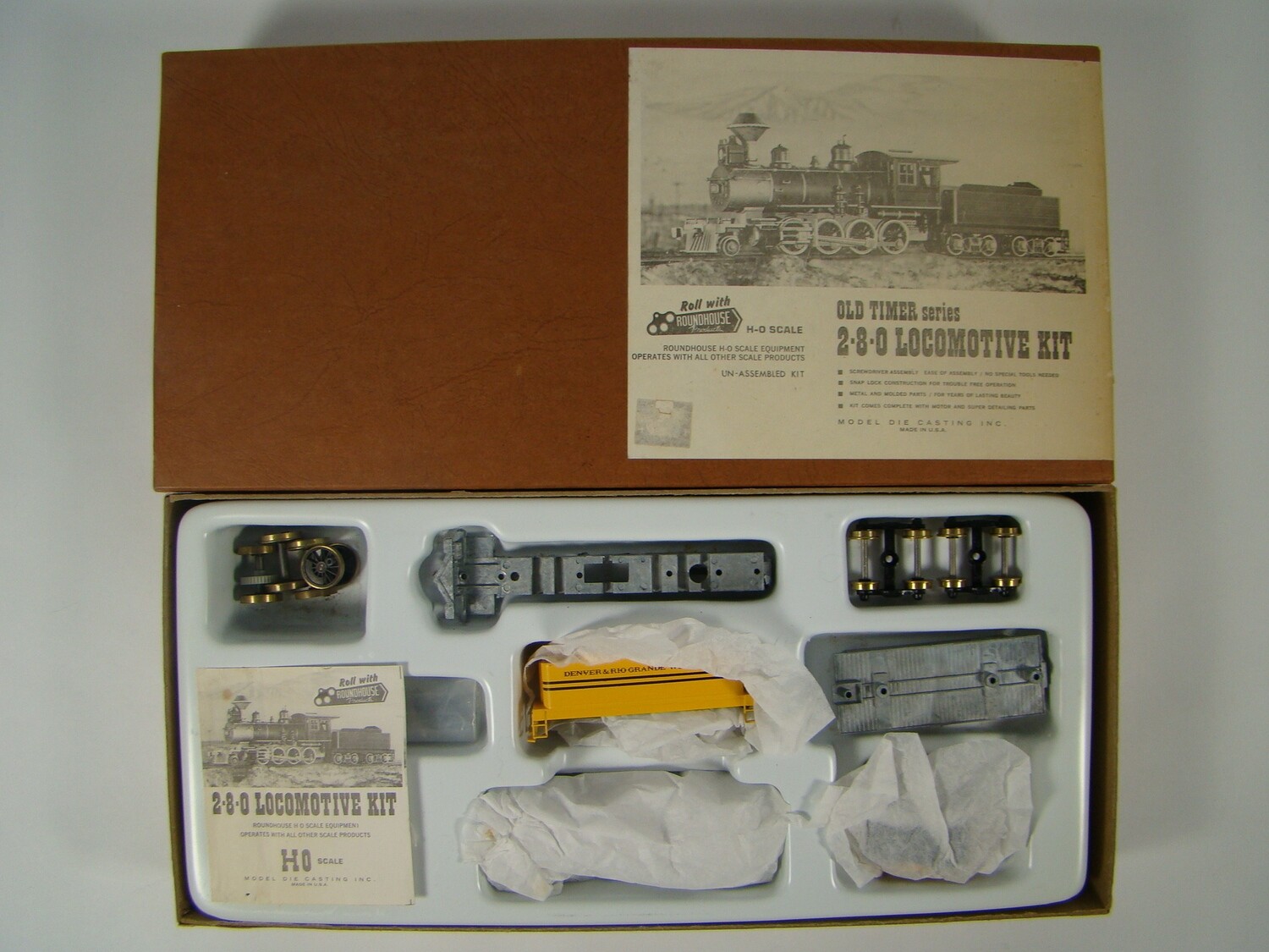 Roundhouse 301 D&amp;RGW &quot;Bumblebee&quot; 2-8-0 (Early) Consolidation Locomotive Kit HO Scale
