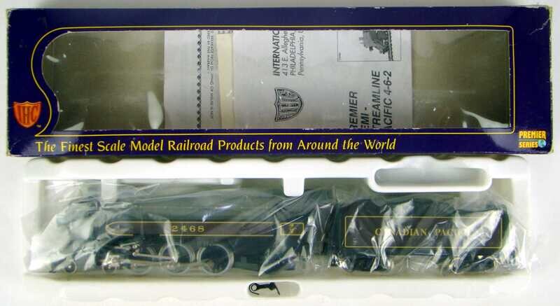 IHCM9867 Semi-Streamlined CP 4-6-2 Pacific Locomotive #2468 HO Scale