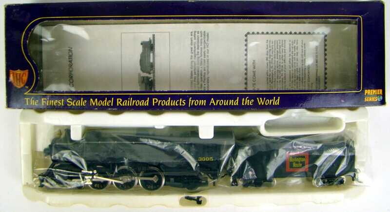IHC Premier M9904 CB&amp;Q Class S-3 4-6-2 Pacific Locomotive #3005 HO Scale