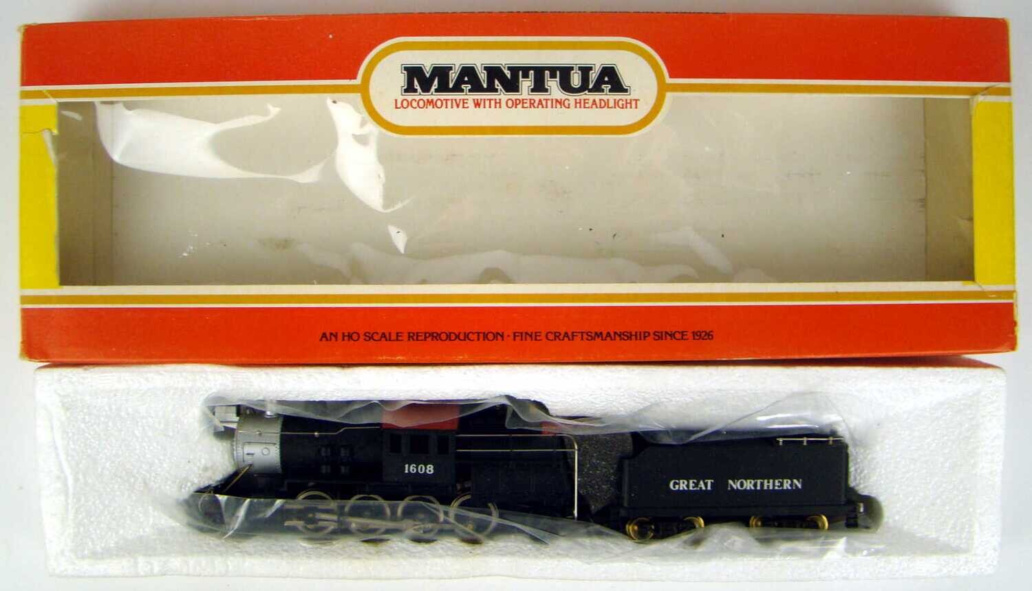 Mantua 322-61 Great Northern 2-8-2 Camelback Locomotive #1608 HO Scale