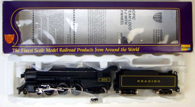 IHC Premier M9922 Reading Class G-4sb 4-6-2 Pacific Locomotive #204 HO Scale