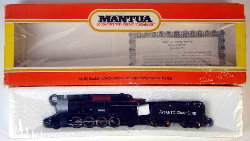 FACTORY SEALED Mantua 322-47 Atlantic Coast Line 2-8-2 Camelback Locomotive #1608 HO Scale