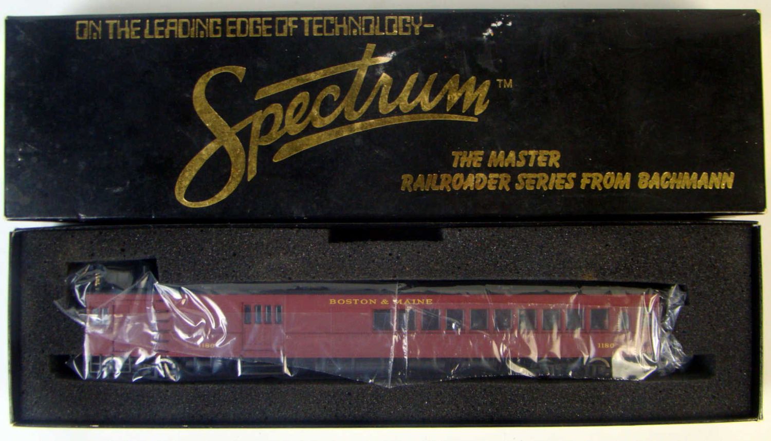 Bachmann Spectrum 81409 Electro-Motive B&amp;M Doodlebug HO Scale