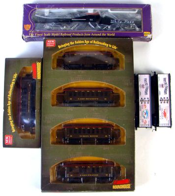 MRRHQ White Pass &amp; Yukon Mixed Passenger/Freight Set HO Scale