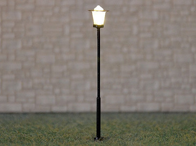 MRCHQ Custom HO Scale Top Hat Coollight Lamppost