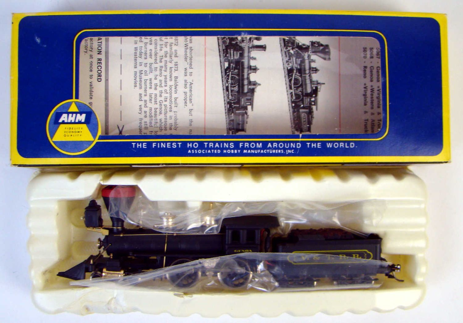 AHM5067 V&amp;TRR 4-4-0 Genoa American Standard Locomotive HO Scale