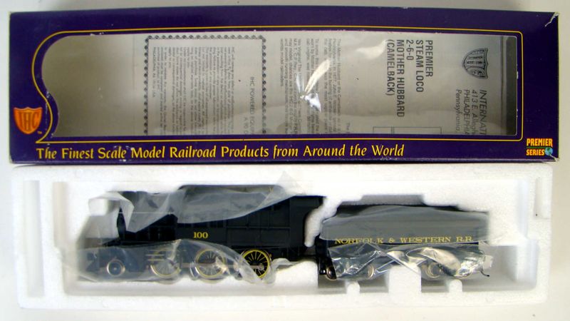 IHC Premier 23176 N&amp;W 2-6-0 Camelback Locomotive #1766 HO Scale