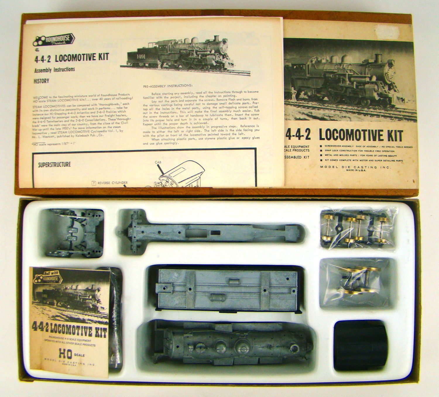 Roundhouse 431 SF 4-4-2 Atlantic Kit HO Scale
